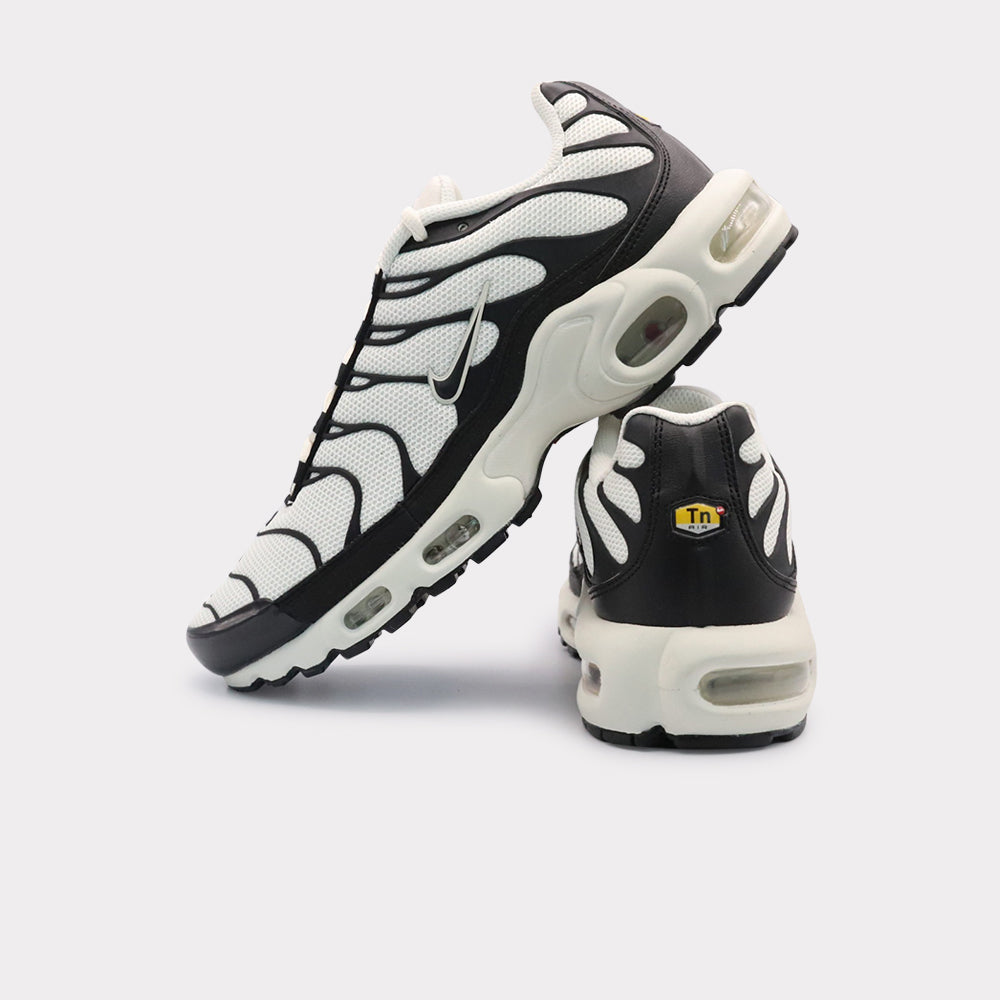 Nike Air Max Plus - Panda - Bild 3