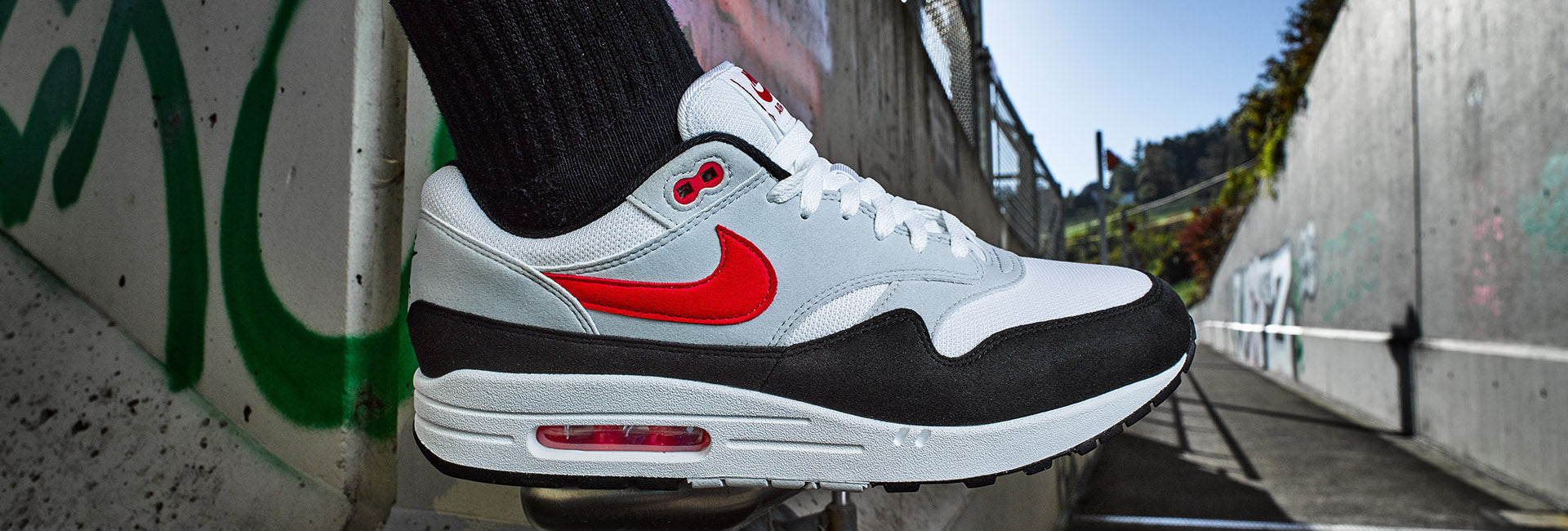 Nike Air Max 1 Chili am Fuss